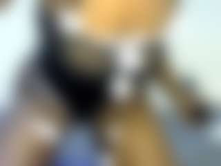 thickpetite's Live Sex Cam Show