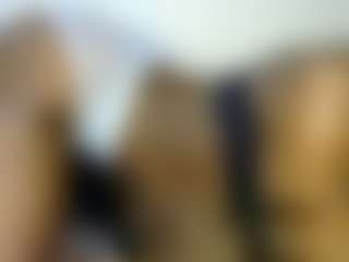 thickpetite's Live Sex Cam Show