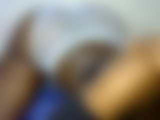 thickpetite's Live Sex Cam Show