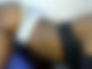 thickpetite's Live Sex Cam Show