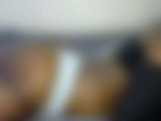 thickpetite's Live Sex Cam Show