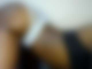 thickpetite's Live Sex Cam Show