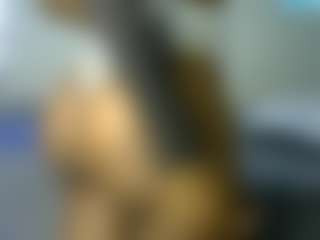 thickpetite's Live Sex Cam Show