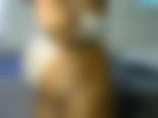 thickpetite's Live Sex Cam Show