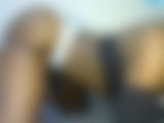 thickpetite's Live Sex Cam Show