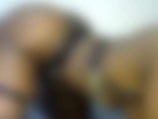 thickpetite's Live Sex Cam Show