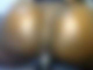 thickpetite's Live Sex Cam Show