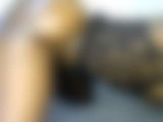 thickpetite's Live Sex Cam Show