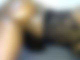 thickpetite's Live Sex Cam Show