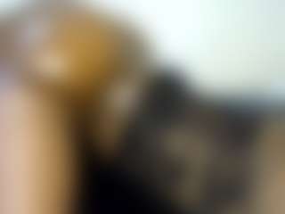 thickpetite's Live Sex Cam Show