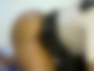 thickpetite's Live Sex Cam Show