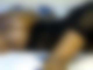 Live cam show with thickpetite - Tease Black on crypto-cams