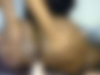 thickpetite's Live Sex Cam Show