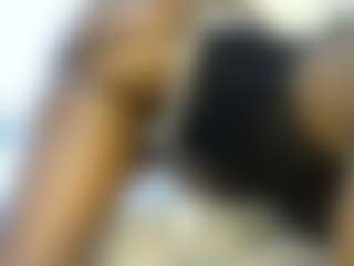 thickpetite's Live Sex Cam Show