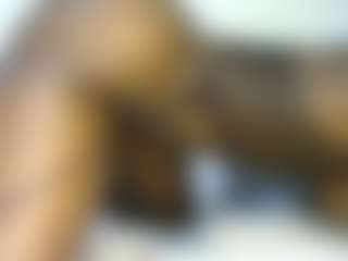 thickpetite's Live Sex Cam Show