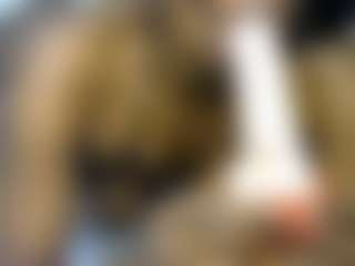thickpetite's Live Sex Cam Show