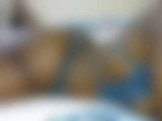 thickpetite's Live Sex Cam Show