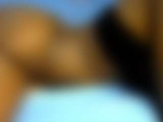 thickpetite's Live Sex Cam Show