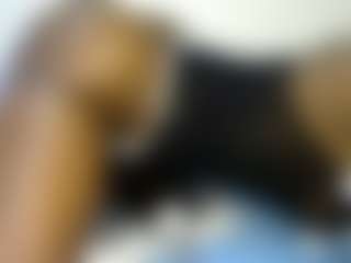 thickpetite's Live Sex Cam Show