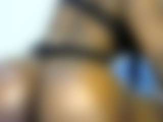 Live cam show with thickpetite - American Petite on Camiplay Live | kenya