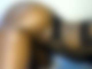 thickpetite's Live Sex Cam Show