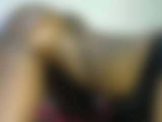 thickpetite's Live Sex Cam Show