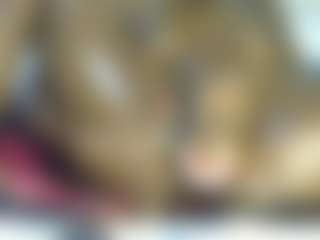 thickpetite's Live Sex Cam Show