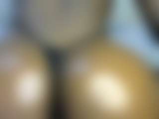 thickpetite's Live Sex Cam Show