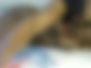 thickpetite's Live Sex Cam Show