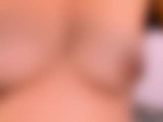 Mia-Gothzx's Live Sex Cam Show