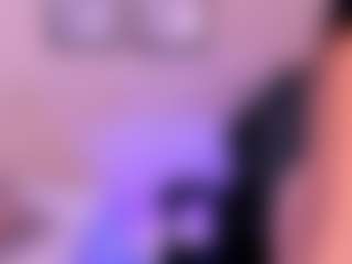 Mia-Gothzx's Live Sex Cam Show