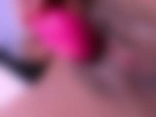 Live cam show with Mia-Gothzx - Athletic on x69.live