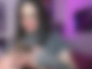 Live cam show with alexia-mattel - Smoking on CamSodaAdn