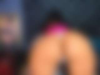 Live cam show with Catalina-muss - Bikini on camwithhim.com