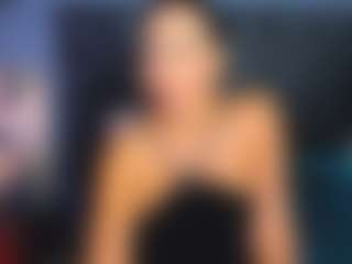 Live cam show with Catalina-muss - Lush Brown Hair on Camsoda