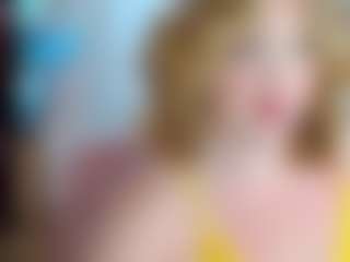 Live cam show with Catey Cakes Cake - Red Hair on CamwithHer