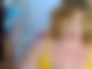 Live cam show with Catey Cakes Cake - Green Eyes on Camming Site