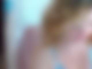 Live cam show with Catey Cakes Cake - Thick on Uber Horny