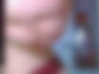 Live cam show with Catey Cakes Cake - Green Eyes on Mixed Magazine Live