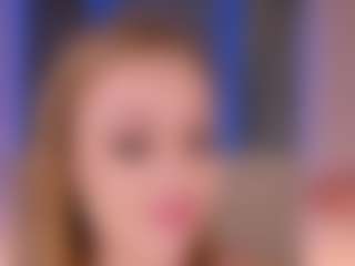 Live cam show with Anika - Green Eyes on Strip Flash - Live Sex Shows