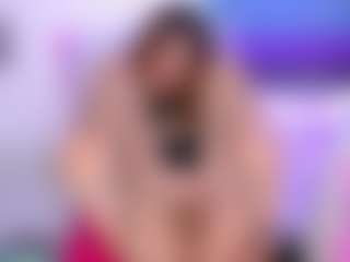 Live cam show with AlliciaKim18 - Moaning on Soda Cam