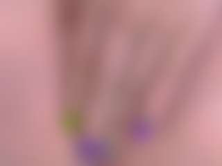 AlliciaKim18's Live Sex Cam Show