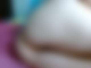 Live cam show with cualquieradulce20 - Fishnets on Latina Girls