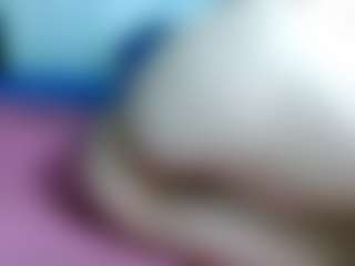 Live cam show with cualquieradulce20 - Messy on friskycurves.com