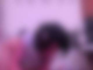 Live cam show with Frida Lassi - American Petite on Streamer API | colombia