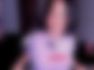 Live cam show with Frida Lassi - Squirt Young Adult on Camsoda