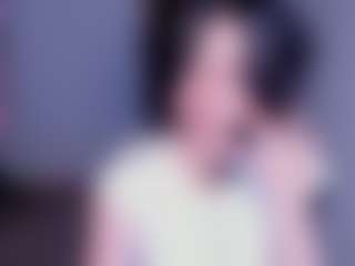 Live cam show with Frida Lassi - Curly on PervPlay.com