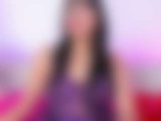 Live cam show with MeredithRossee - Teen (18+) on justonemore.cc