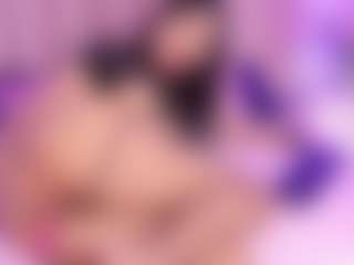 Live cam show with Meredith Rose - Latina Petite on Hubzter Live | colombia