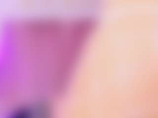 Live cam show with Meredith Rose - Petite on camwithhim.com